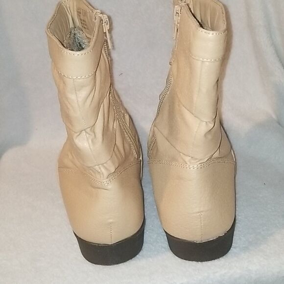 BEACON TAN ANKLE BOOTS SZ 7.5W - Picture 3 of 6
